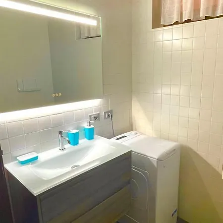 Super Rose Apartment